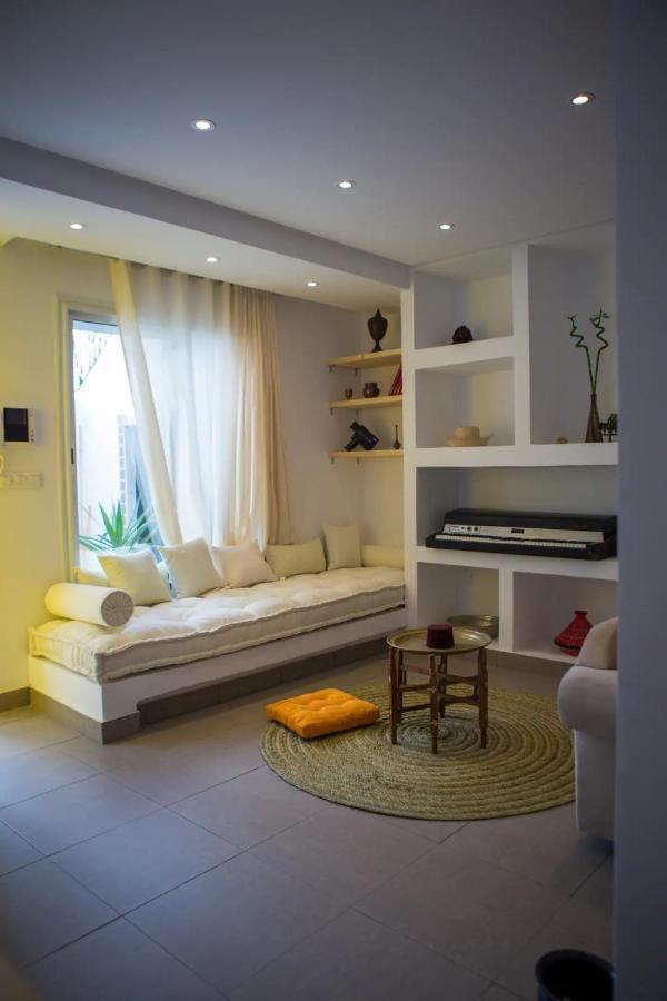 Coin Paisible Au Centre De La Marsa Apartment Bagian luar foto